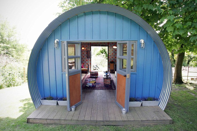 Backyard designs: sheds